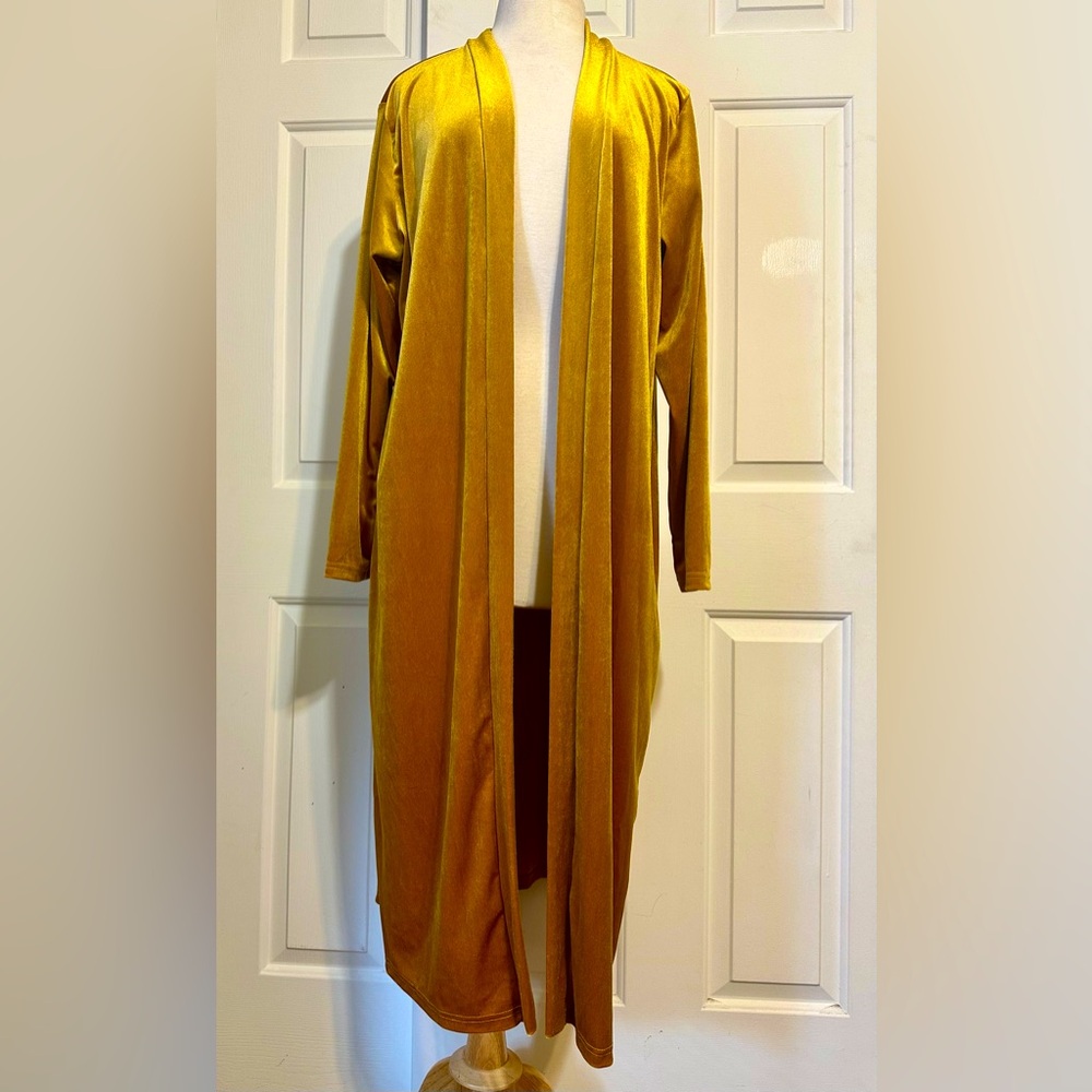 Plus Size Ginger Gold Velvet Open Front Cardigan, Size 1XL